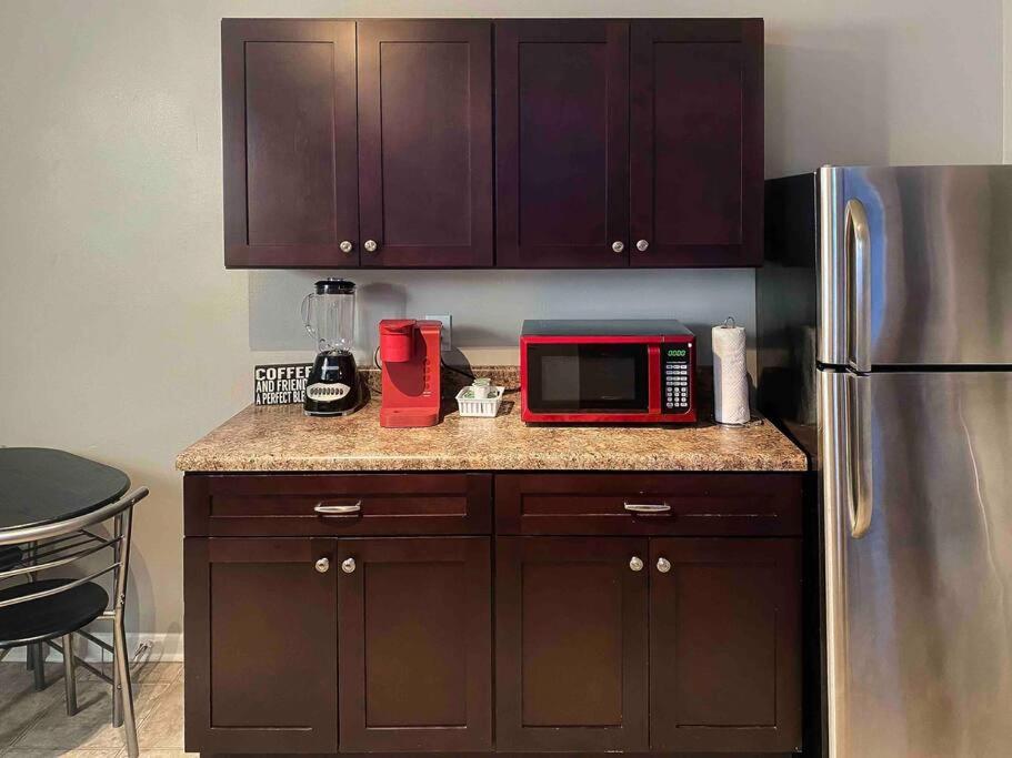 Bmw Suite King Bd,Wd, Fast Wifi Free Parking, Pool, Hospitals Atlanta Luaran gambar