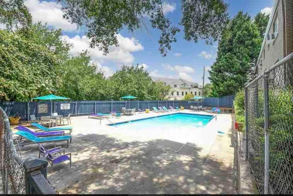 Bmw Suite King Bd,Wd, Fast Wifi Free Parking, Pool, Hospitals Atlanta Luaran gambar